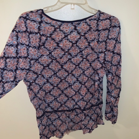 patterned blouse - Picture 4 of 4